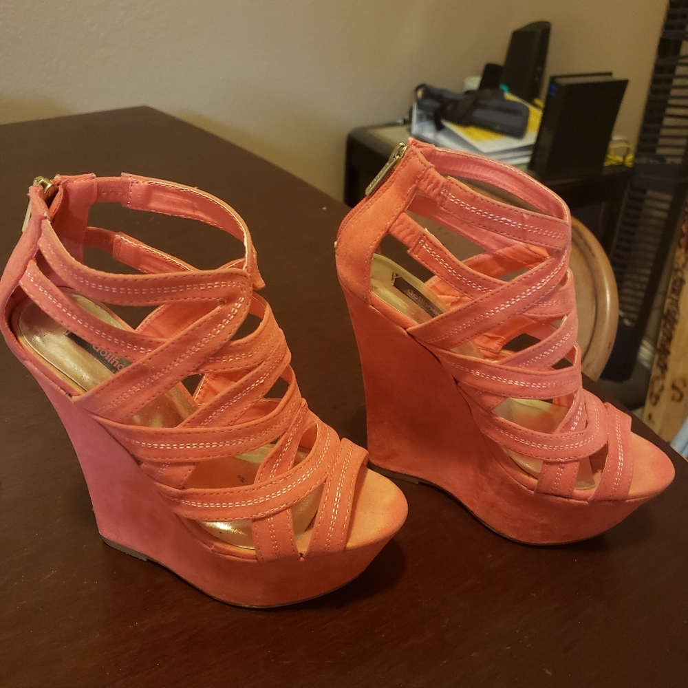 Size 6.5 dollhouse shoes